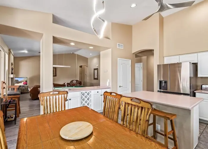 Holiday home Grayhawk Updated Sleeps 6 With