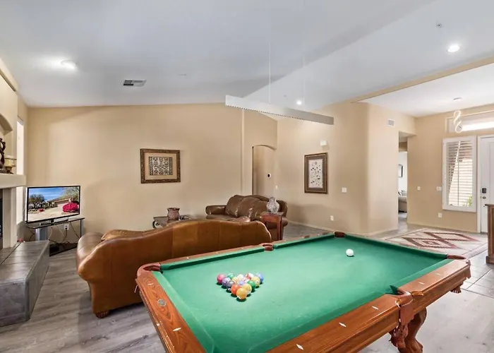 Grayhawk Updated Sleeps 6 With Holiday home