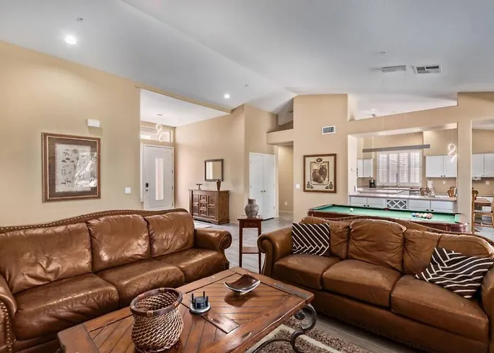 Grayhawk Updated Sleeps 6 With Holiday home