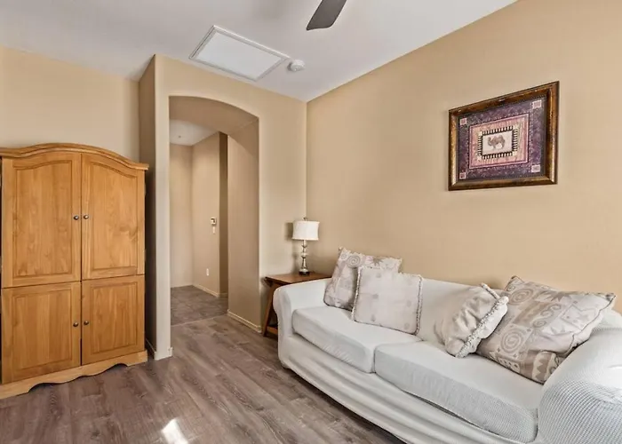 Holiday home Grayhawk Updated Sleeps 6 With