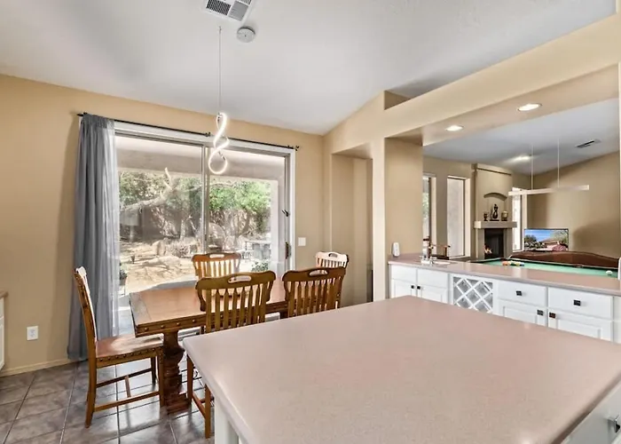 Holiday home Grayhawk Updated Sleeps 6 With